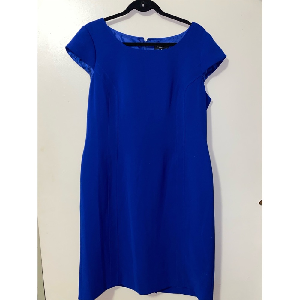 Tahari ASL Blue Scoop Neck Dress
